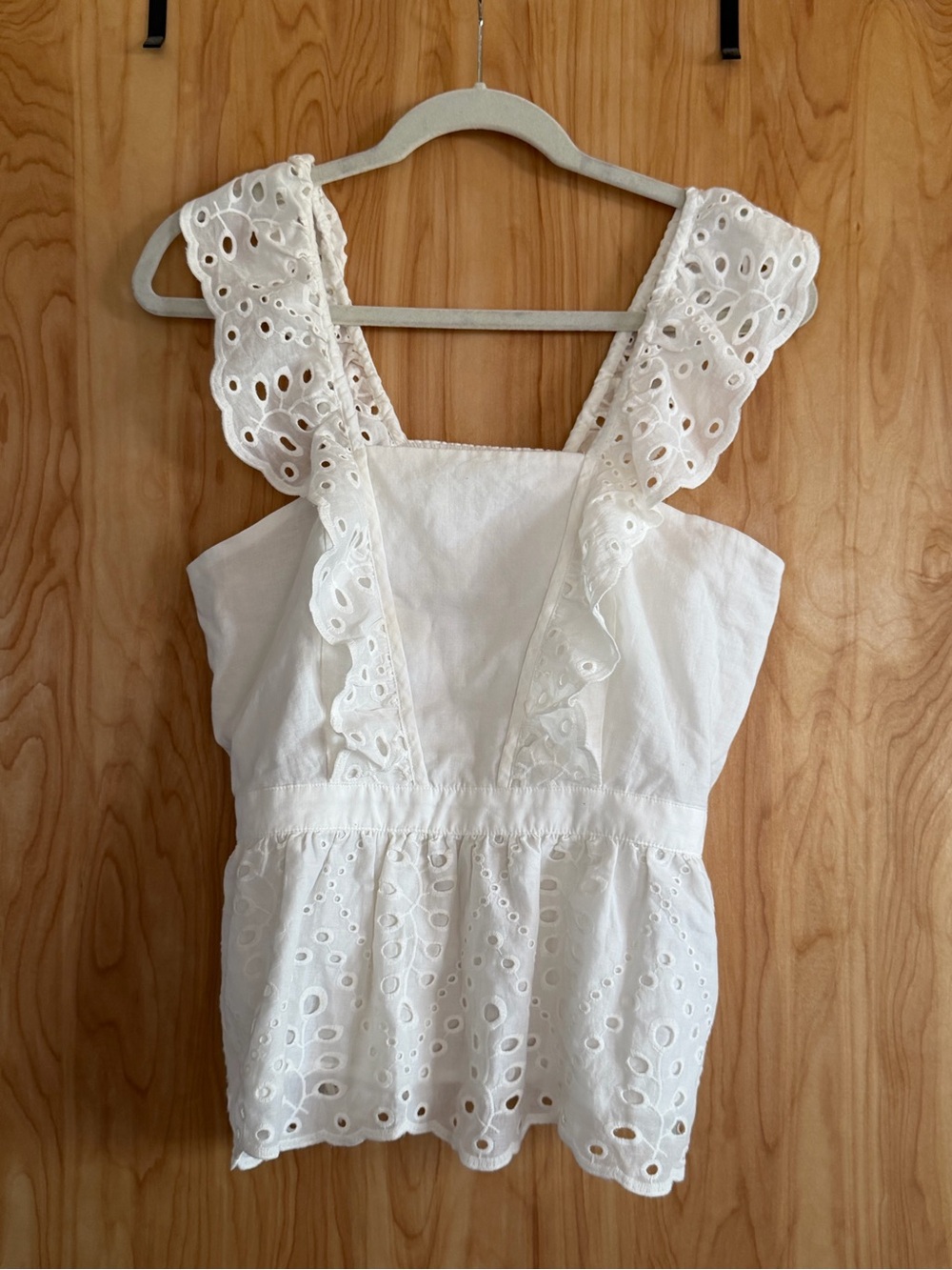 Banana Republic White Eyelet Ruffle Strap Tank